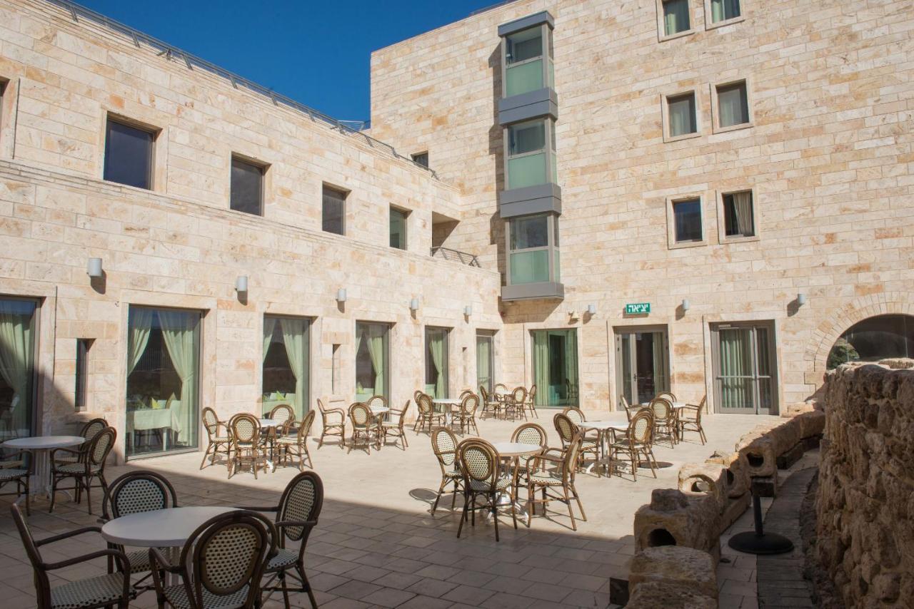 Hi - Akko Knights Hostel Exterior photo